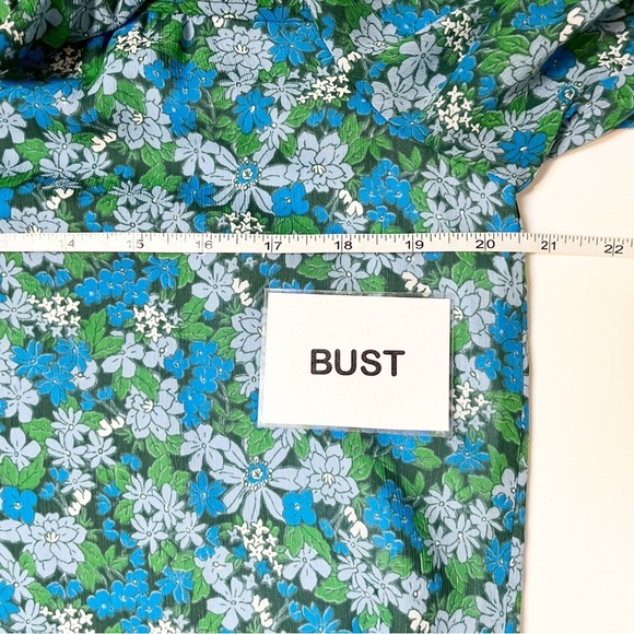 J. Crew Ruffle Trim Short Sleeve Top Hyacinth Fields XS blue floral blouse flowy - Picture 8 of 12